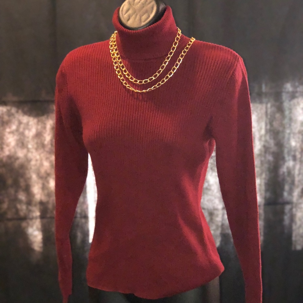 Red Turtle Neck